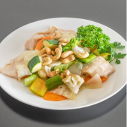 Chicken With Cashews Nuts
